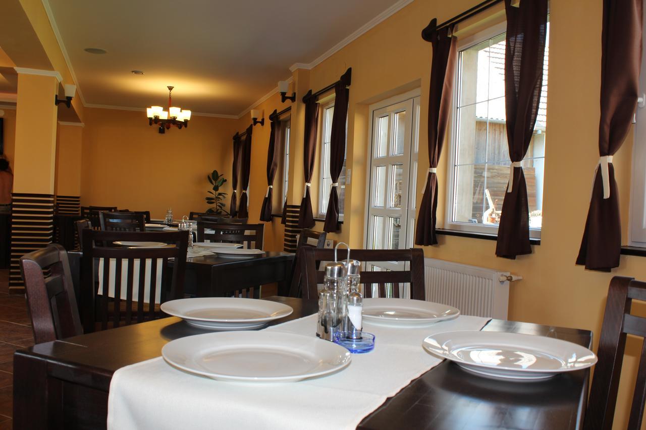 Gyongyvirag Panzio Bed & Breakfast Turia Eksteriør bilde
